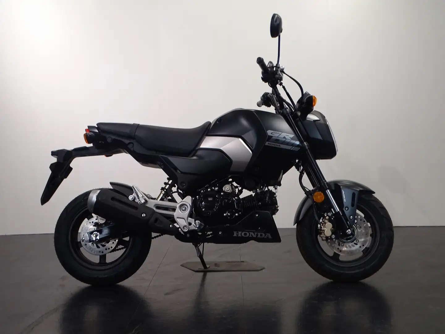 Honda MSX 125 Schwarz - 1