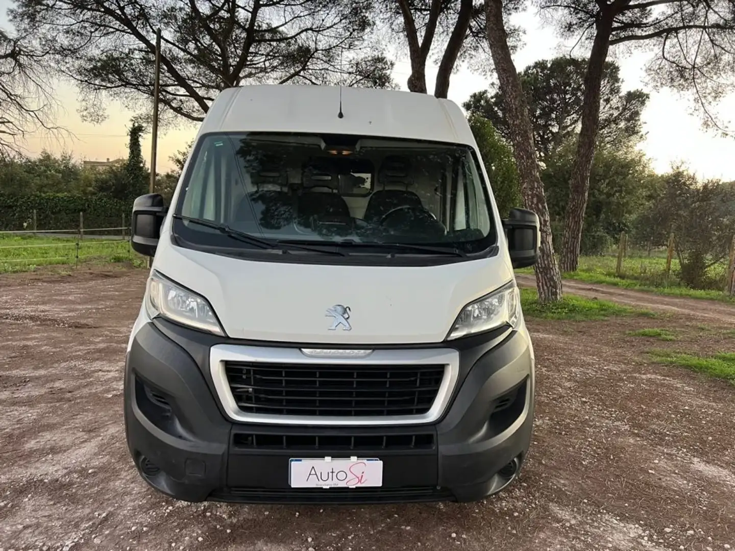 Peugeot Boxer 330 2.0 BlueHDi PC-TM Furgone L1H2 Weiß - 2