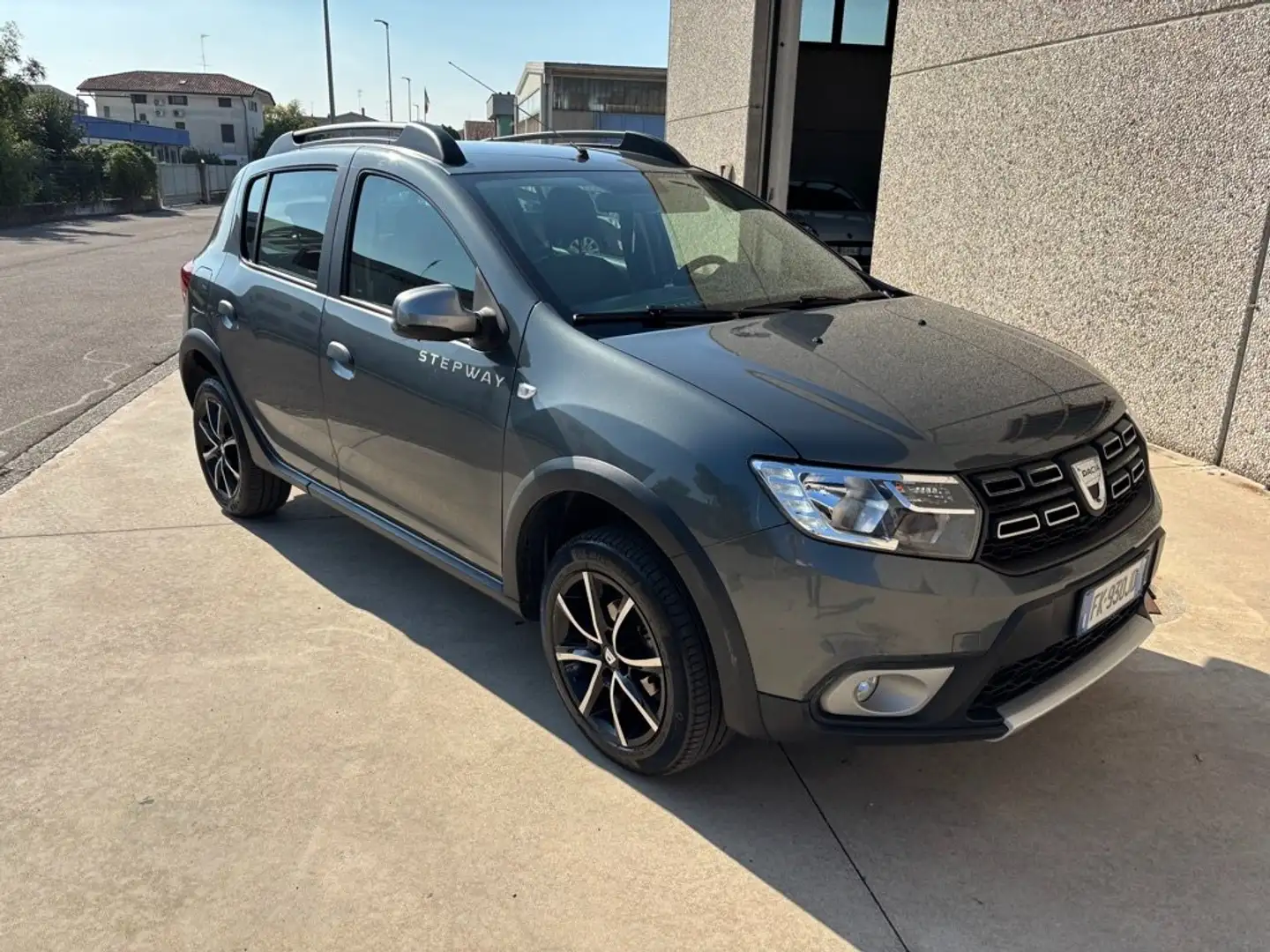 Dacia Sandero Sandero II 2017 Stepway 0.9 tce Brave s Grigio - 2
