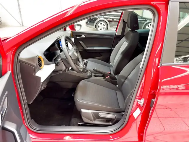 Seat Ibiza view 8