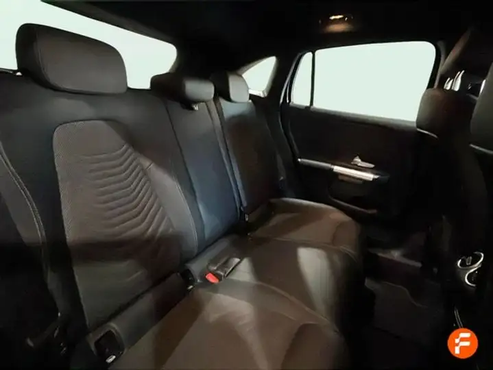Mercedes-Benz GLA 2023, foto 21