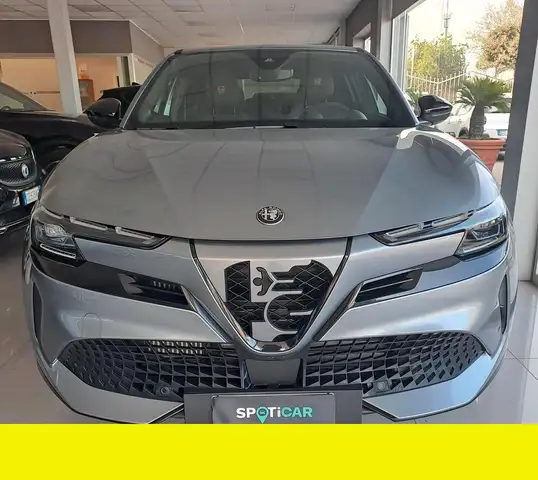 Alfa Romeo 145