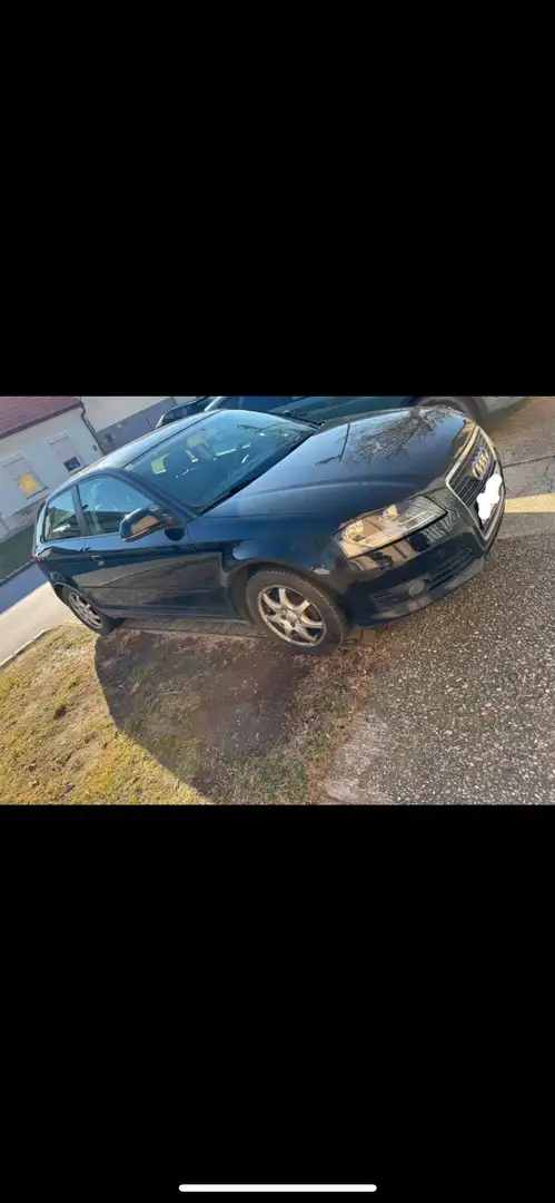 Audi A3 1,6 Klein/- Kompaktwagen Schwarz - 2