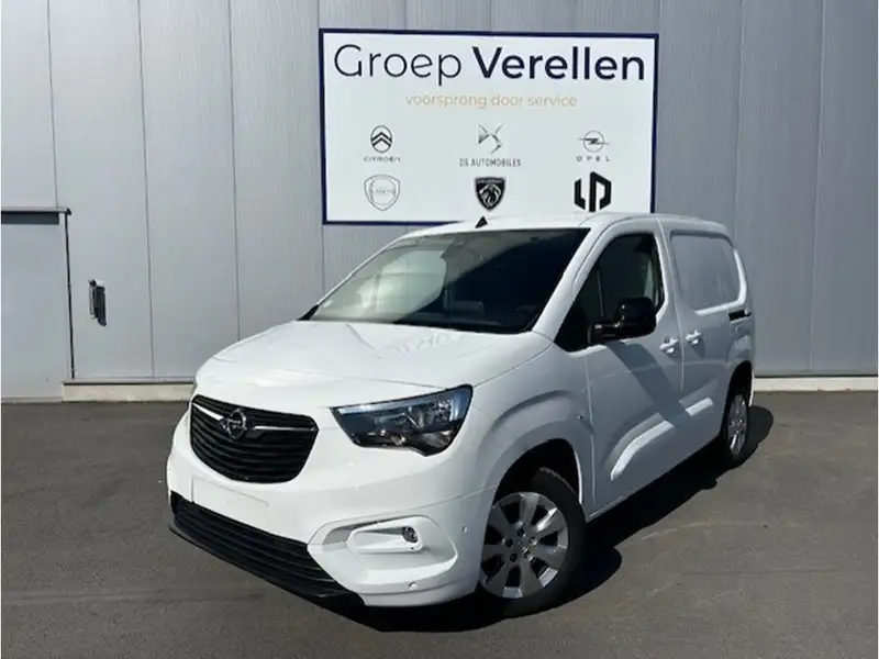 Opel Combo 1.5 Turbo D 130pk Automaat L1