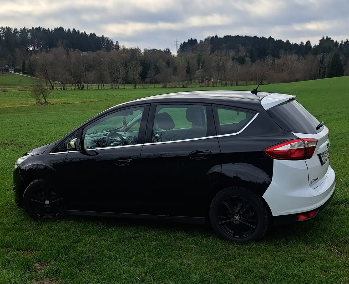 Ford C-Max Titanium 1,6 TDCi DPF Schwarz - 2
