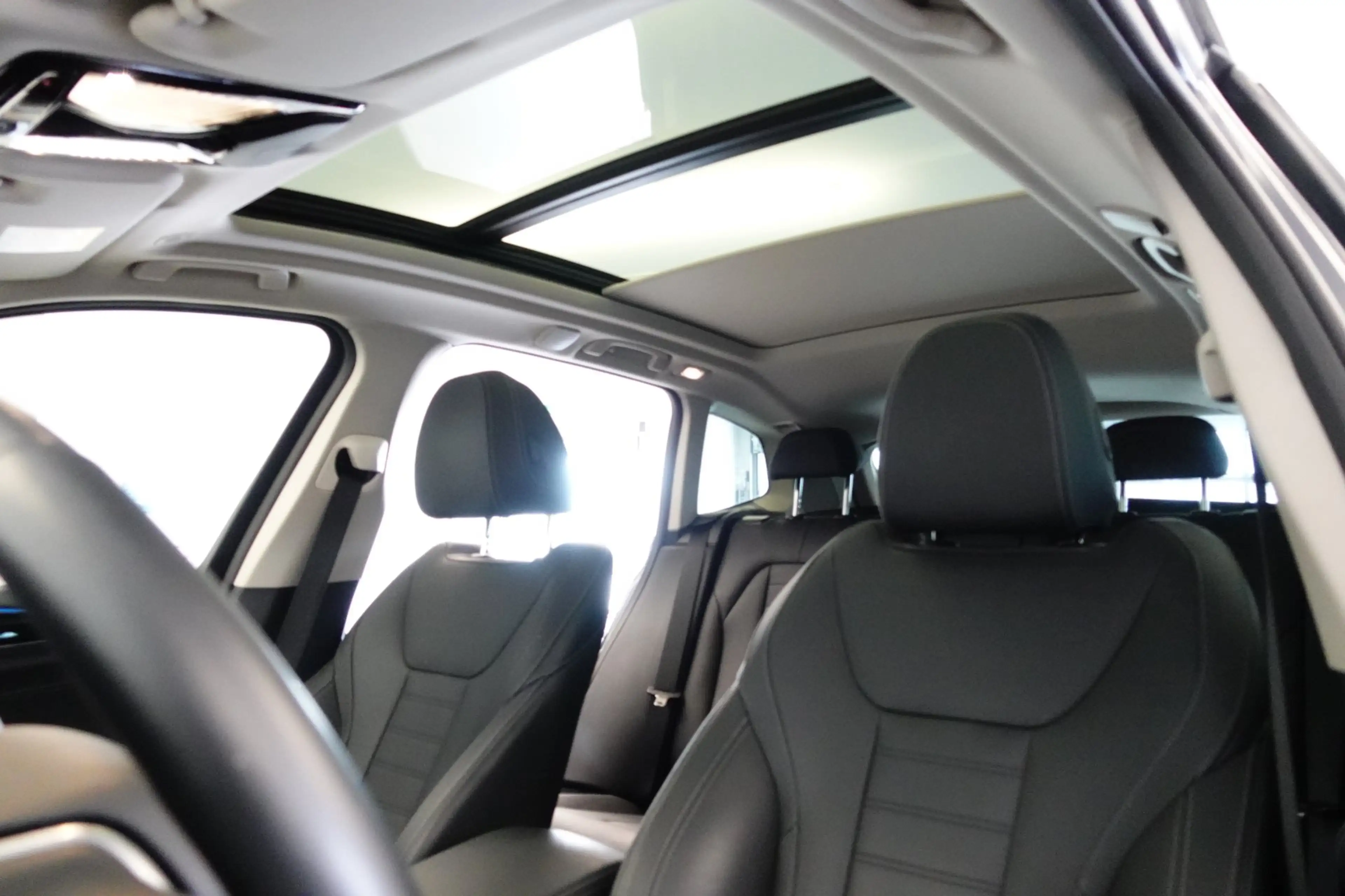 BMW iX3 Impressive G08 — photo 15