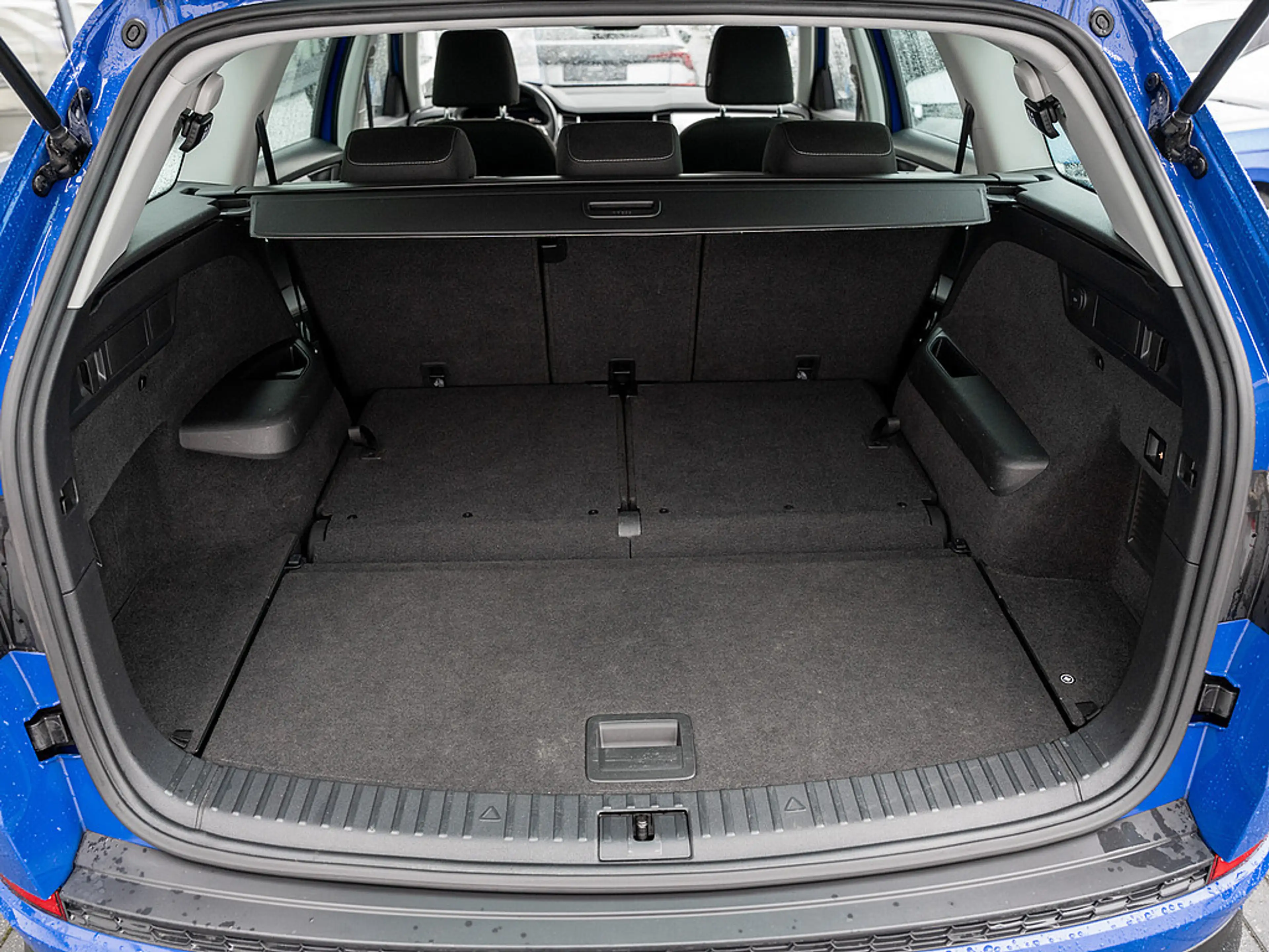 Skoda Kodiaq 2.0 TDI Ambition DSG 7-Sitze AHK Navi — photo 15