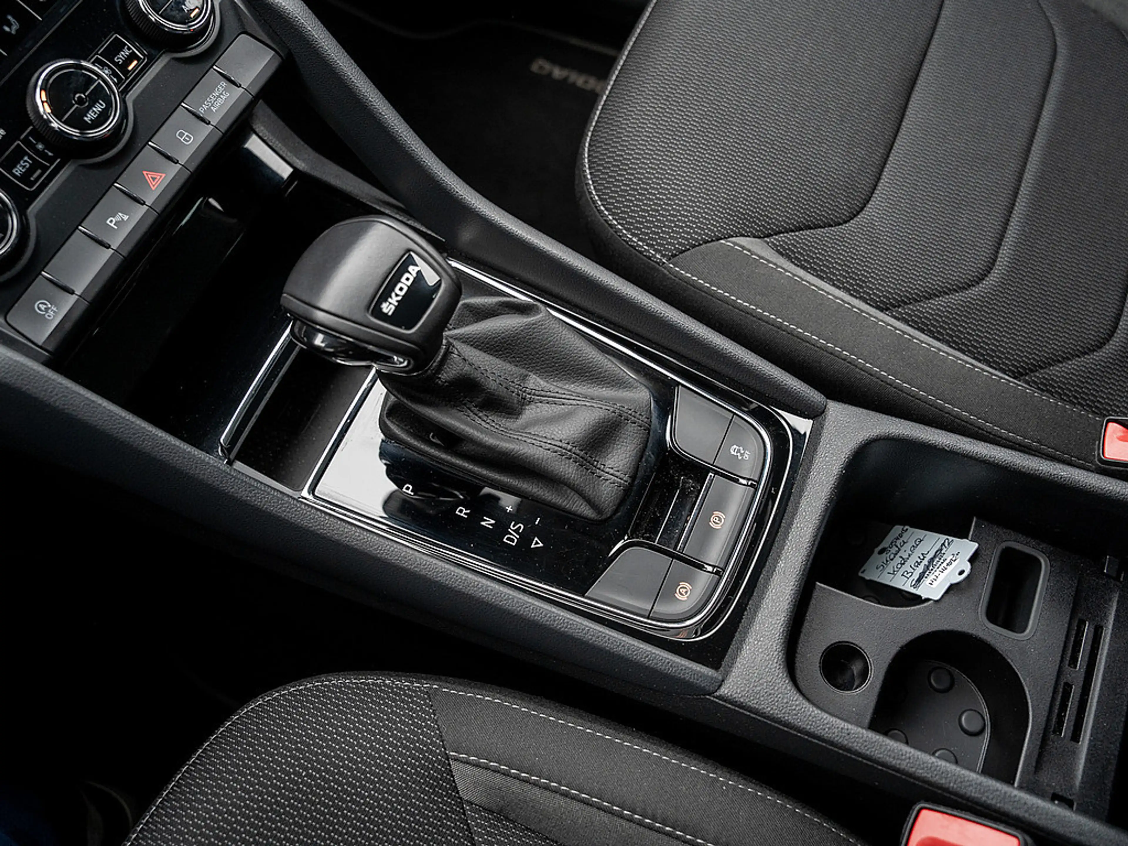 Skoda Kodiaq 2.0 TDI Ambition DSG 7-Sitze AHK Navi — photo 9