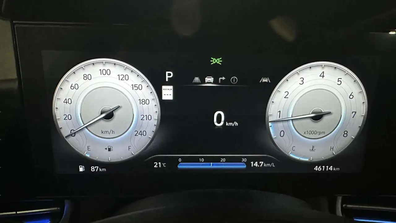 Hyundai ELANTRA снимка Hyundai ELANTRA