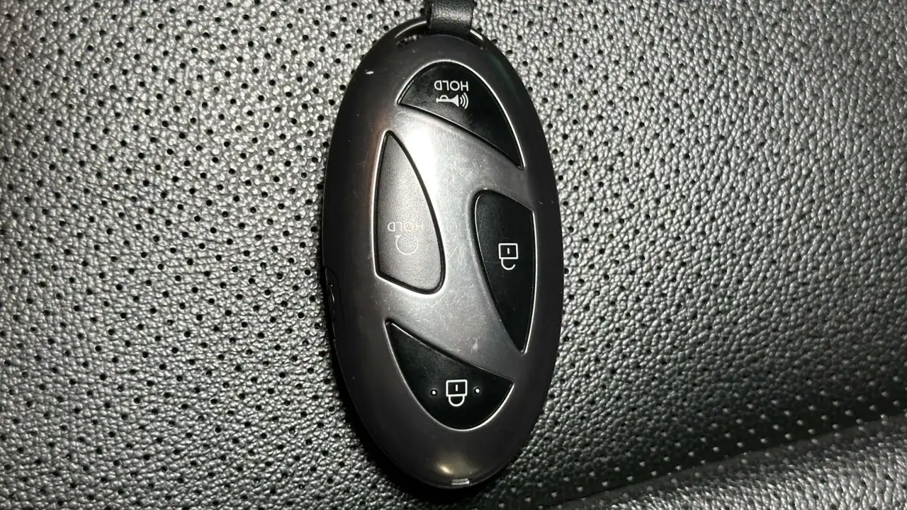 Hyundai ELANTRA снимка Hyundai ELANTRA
