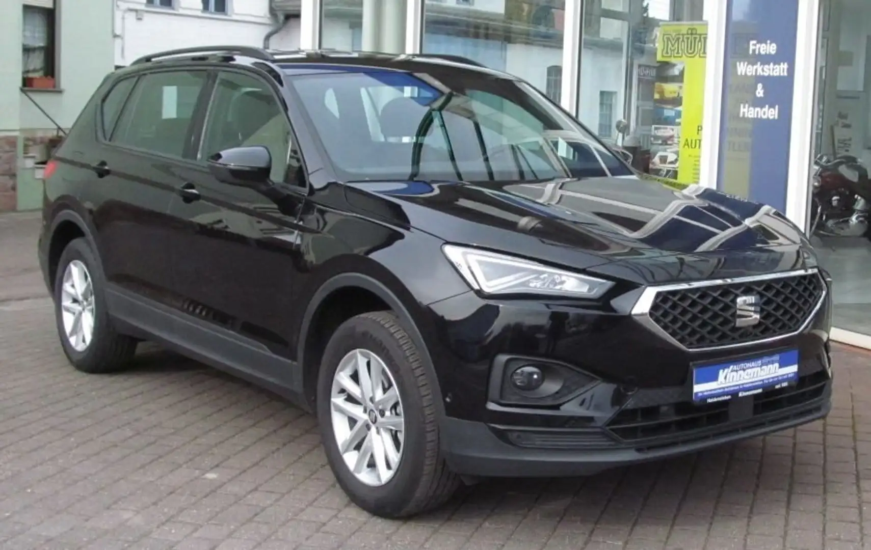 SEAT Tarraco Style 1.5 TSI OPF*AHZV*NAVI*GARANTIE*LED*RF-Kam Noir - 1