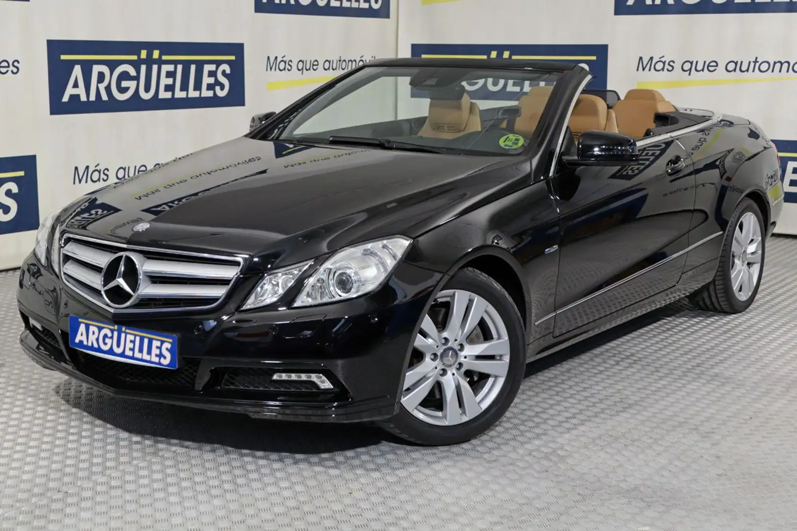 Mercedes-Benz E 350 CDI Cabrio Avantgarde 230cv Zwart - 1