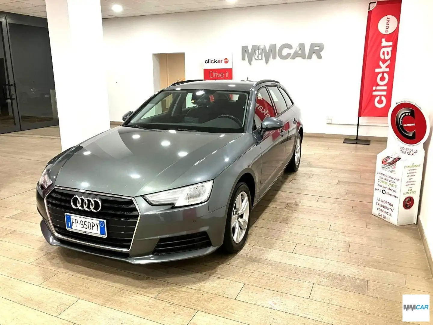 Audi A4 2.0 TDI 150CV S tr. Business Grau - 2