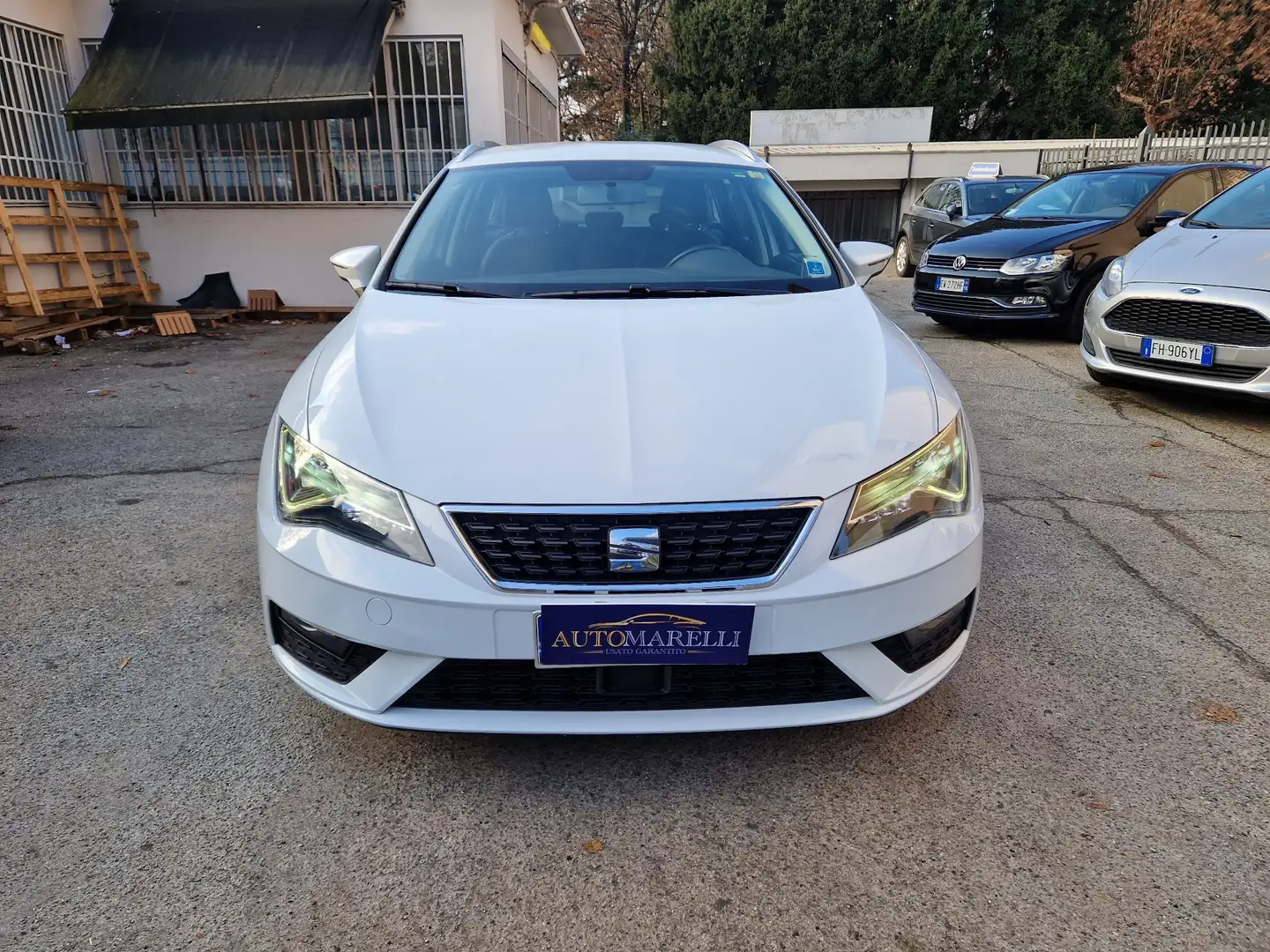 SEAT Leon ST 1.6 tdi Business 115cv dsg my19 Bianco - 2
