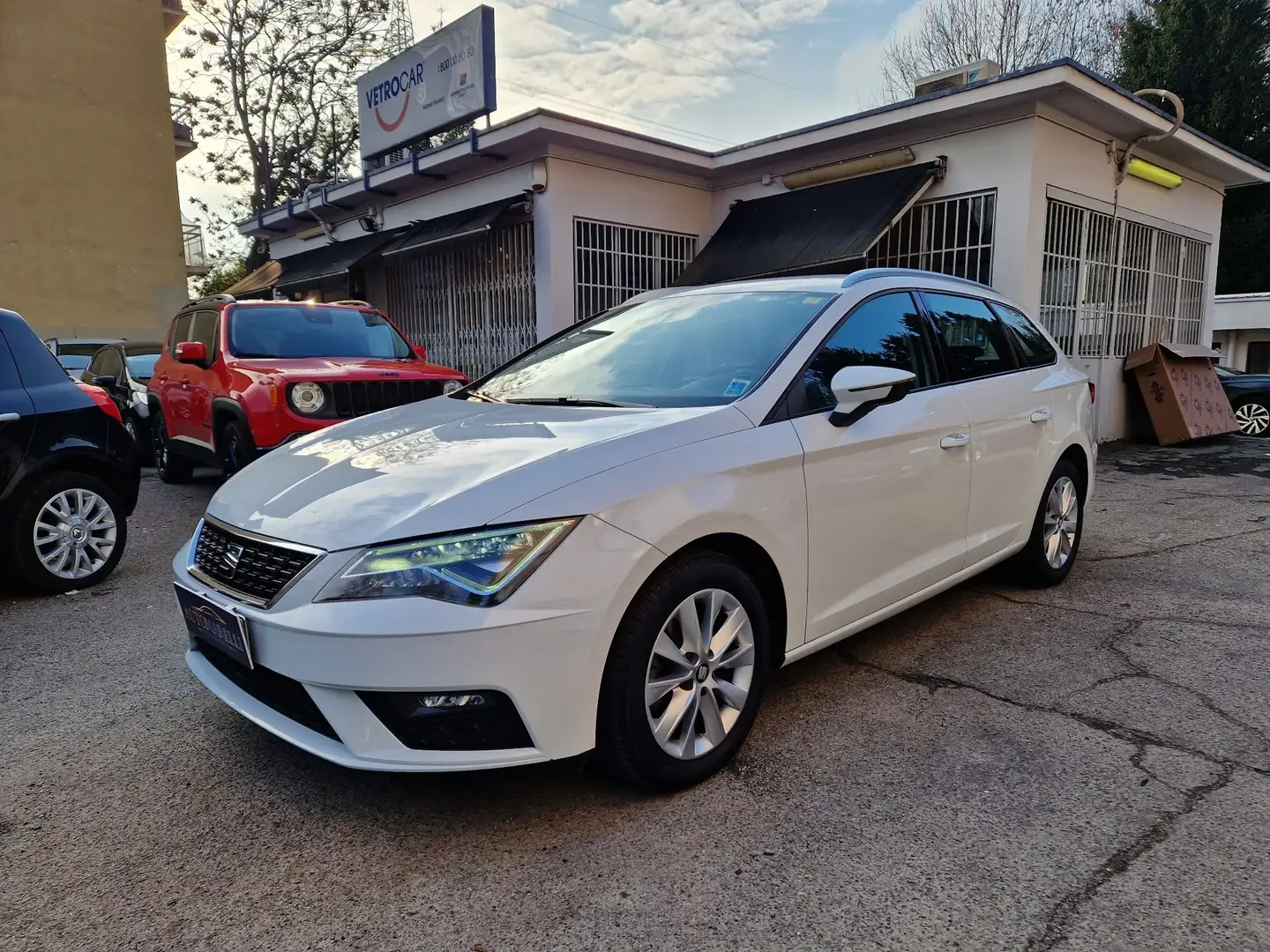 SEAT Leon ST 1.6 tdi Business 115cv dsg my19 Bianco - 1