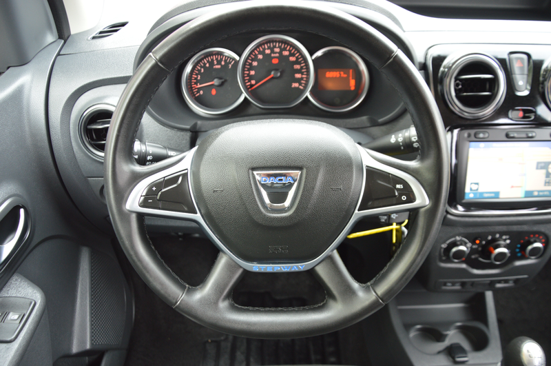 Dacia Dokker 1.5BluedCi Stepway NAV CAM CLIM CRUIS 68.957KM — photo 15