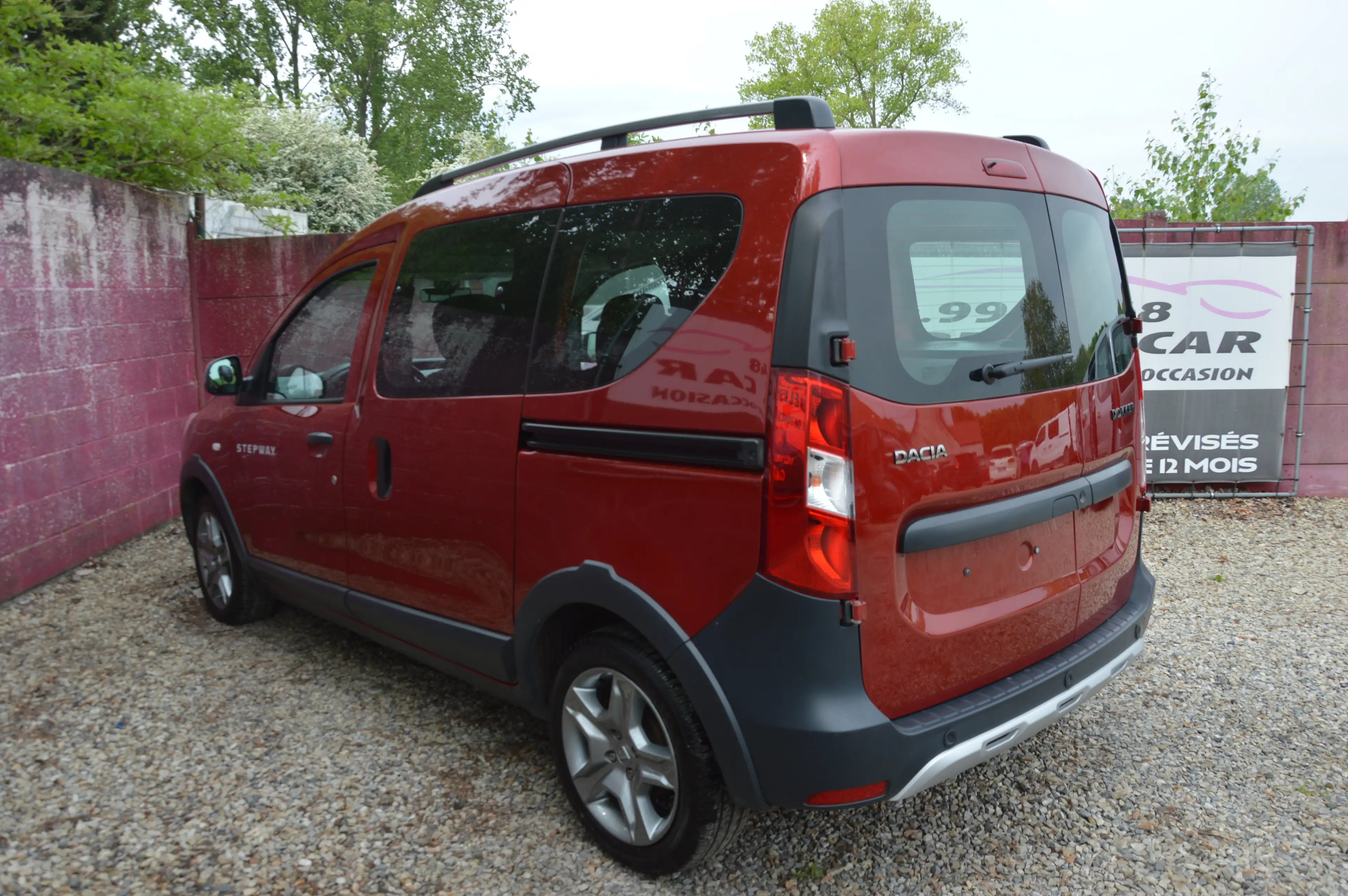 Dacia Dokker 1.5BluedCi Stepway NAV CAM CLIM CRUIS 68.957KM — photo 5