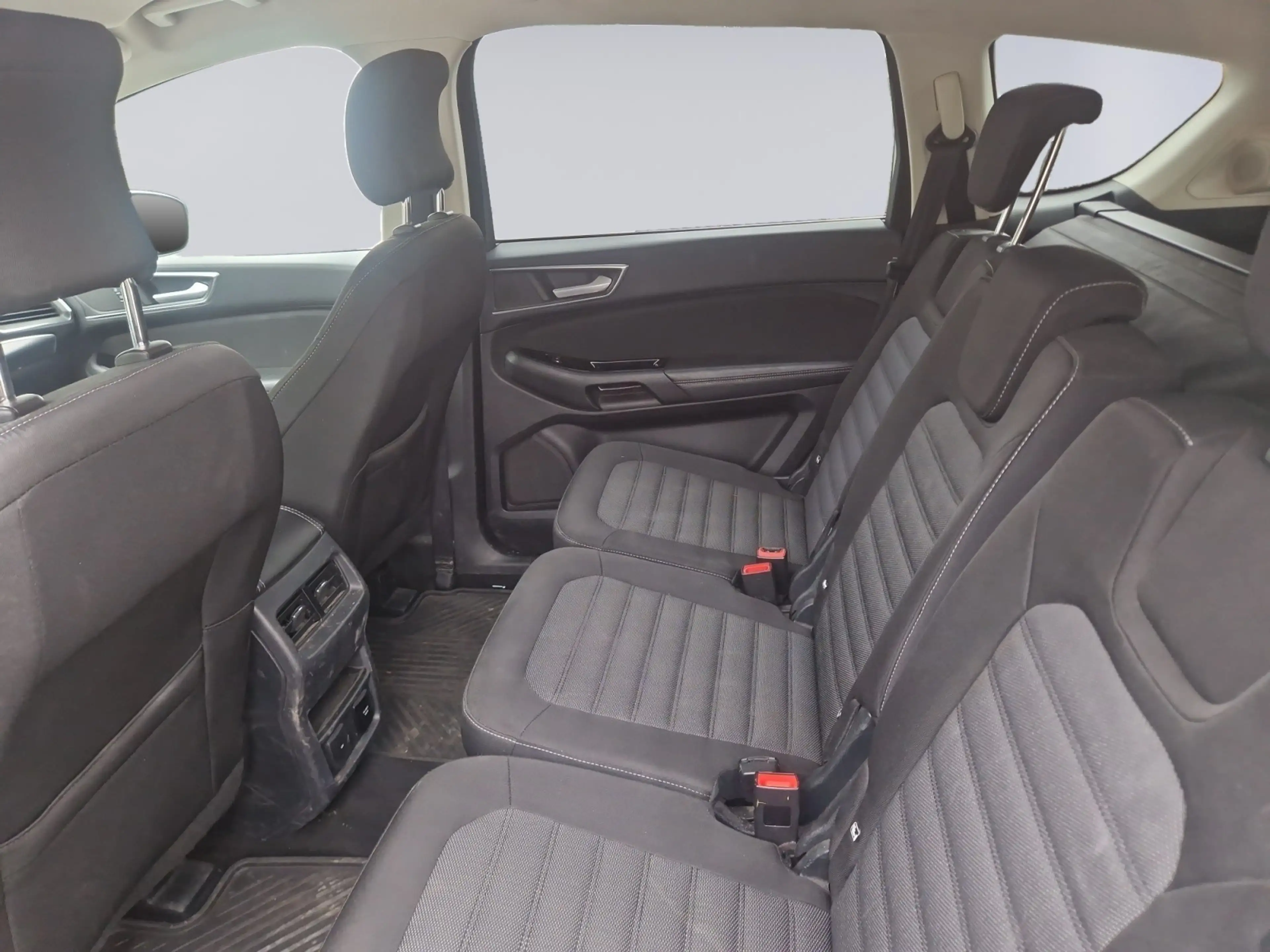 Ford S-Max S-Max 2.0 TDCi Titanium (EU6.2) — photo 11