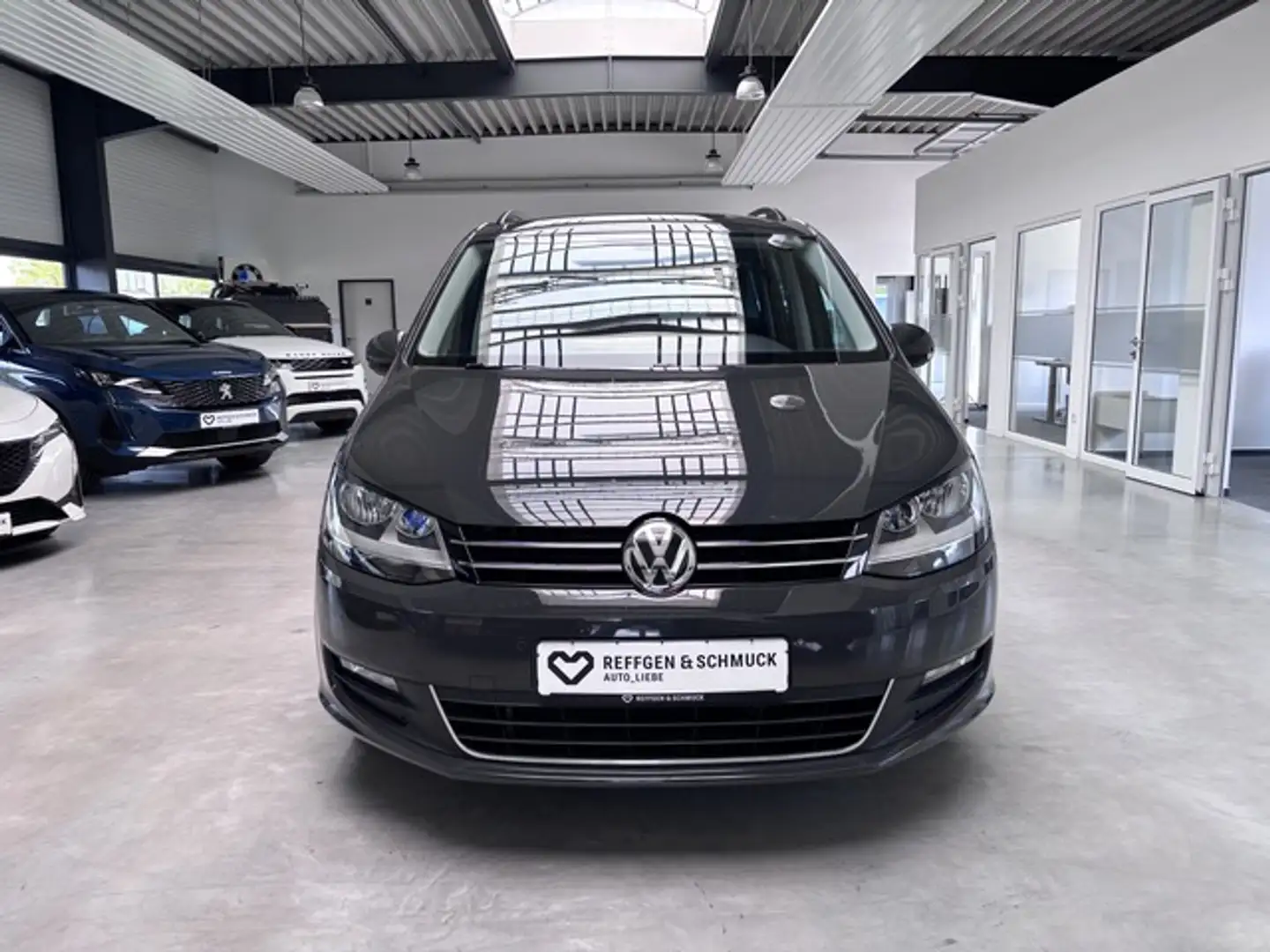 Volkswagen Sharan COMFORT DSG 7-SITZE+KLIMA+NAVI+ALLWETTER+ Gris - 2