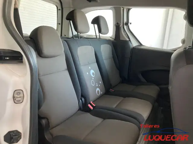 Citroen Berlingo view 9