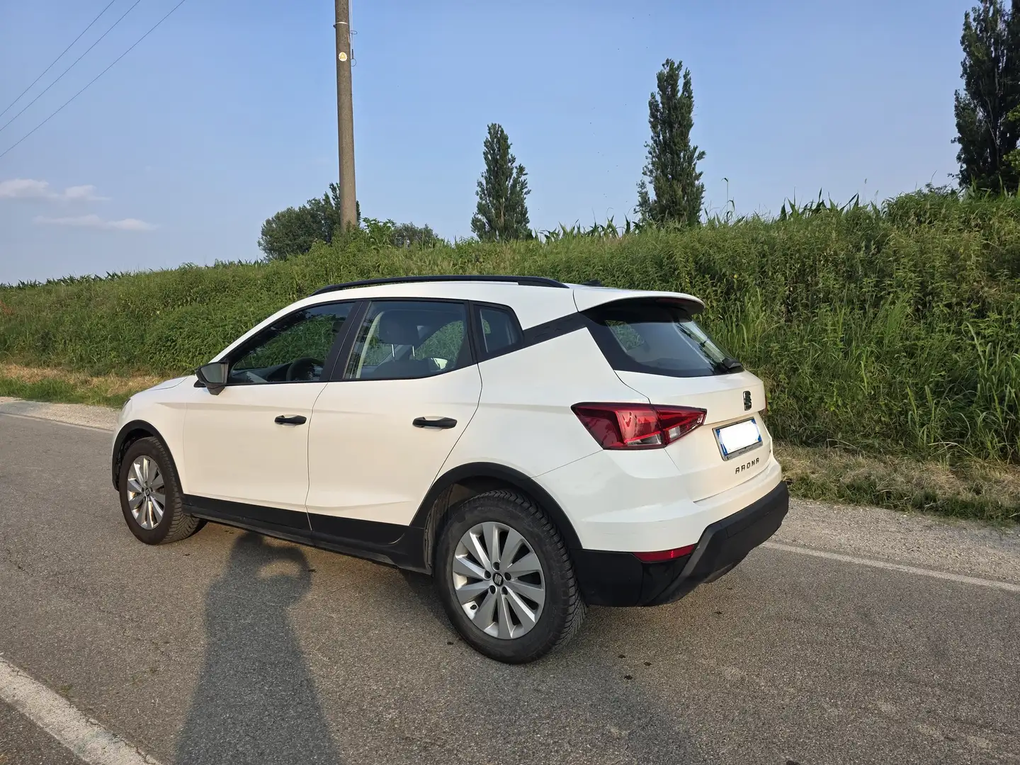 SEAT Arona Arona 1.0 tgi Style METANO 90cv Bianco - 2