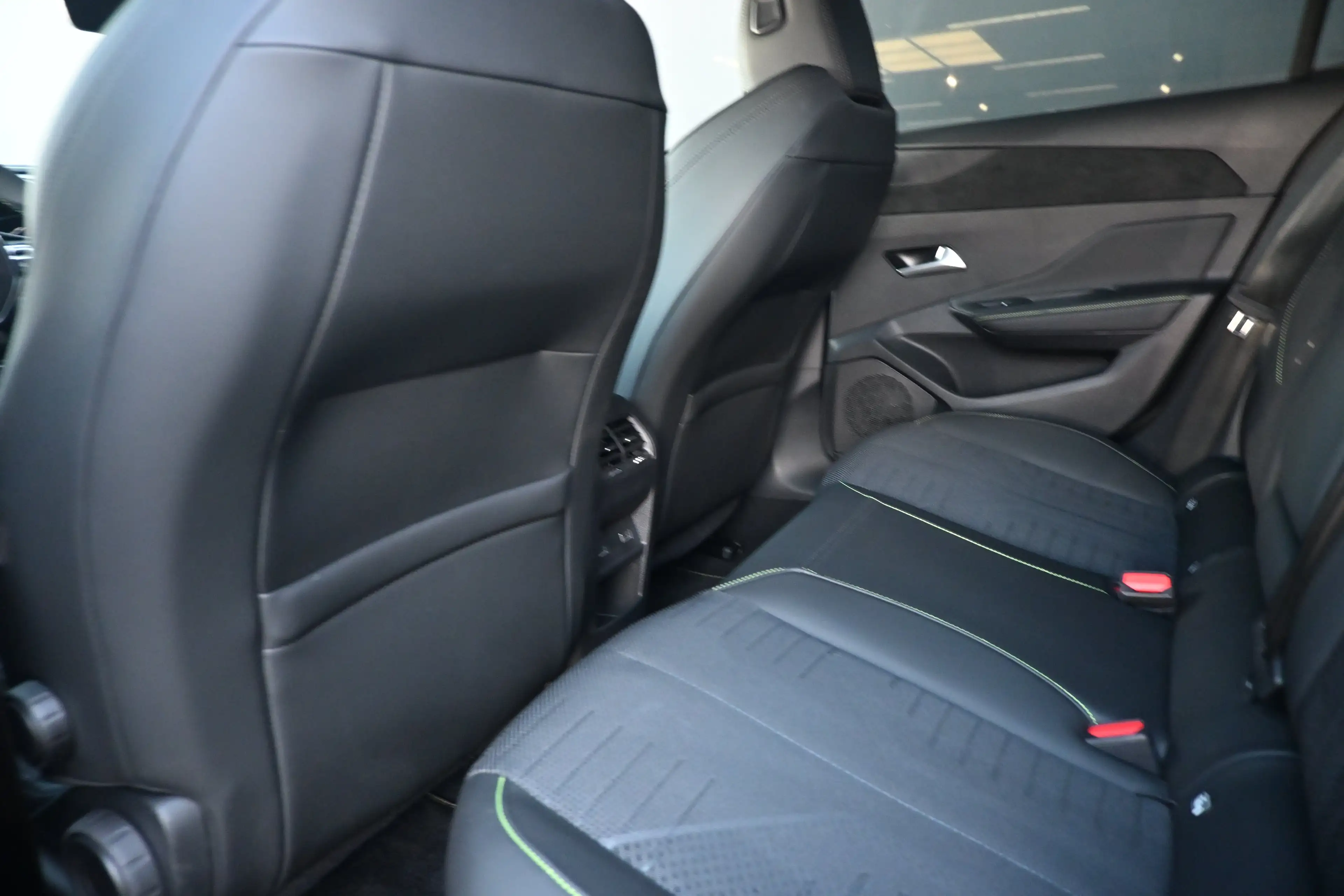 Peugeot 308 1.2 Hybrid 145 e-DCS6 GT DEMO-DEAL! Tot 8 Jaar Gar — photo 9