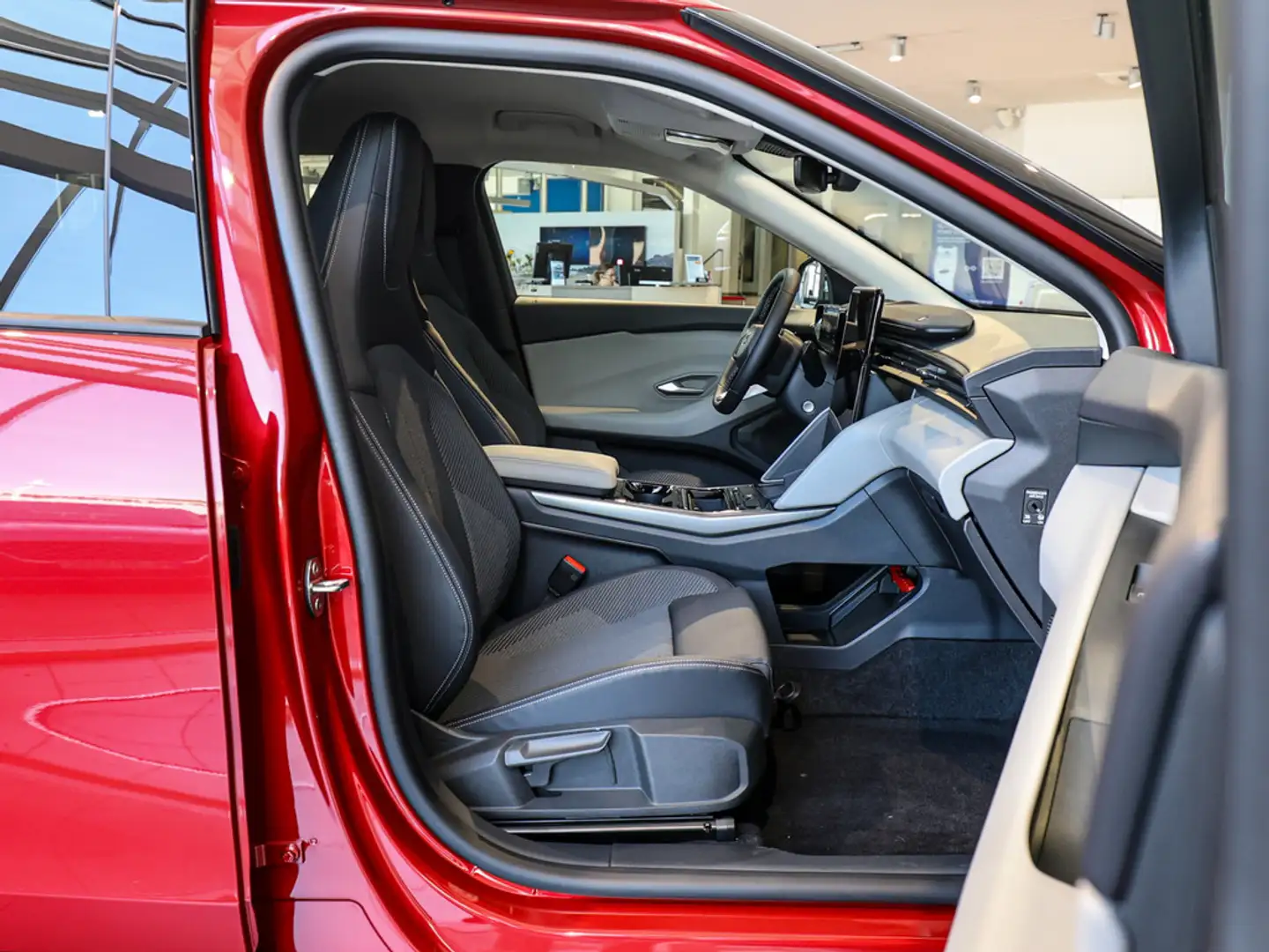 Ford Explorer Extended Range 79kWh RWD Rouge - 2