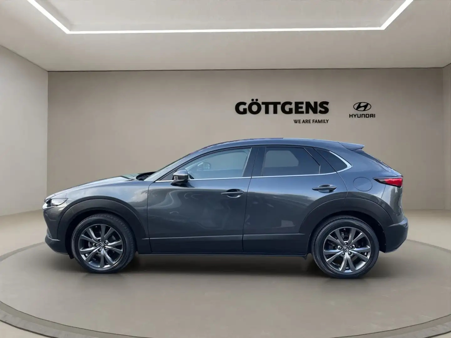 Mazda CX-30 SKYACTIV-X 2.0 Hybrid SELECTION LED NAVI 18L Grau - 2