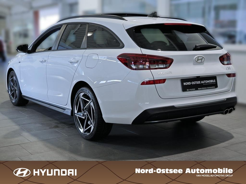 Hyundai i30 FL Kombi N Line Panoramadach — photo 4