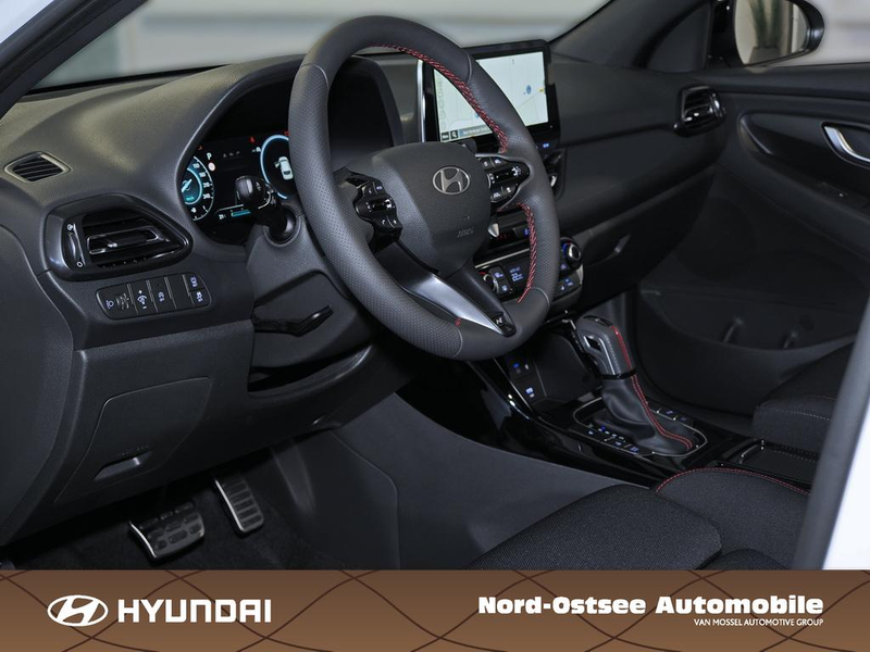 Hyundai i30 FL Kombi N Line Panoramadach — photo 8