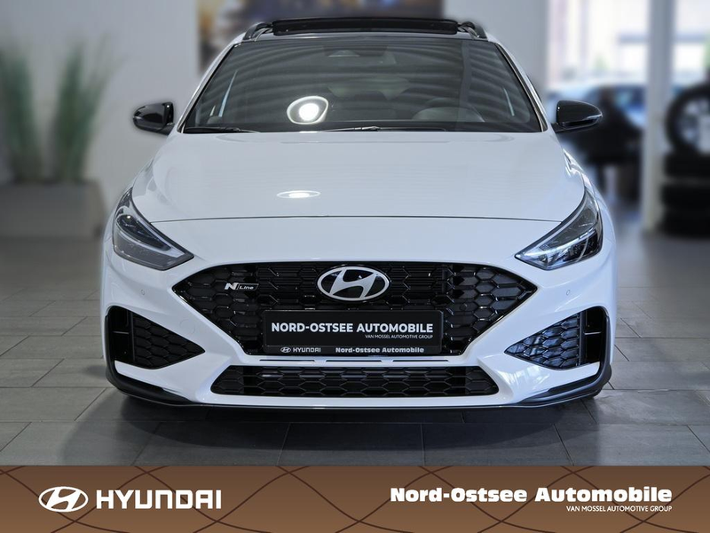 Hyundai i30 FL Kombi N Line Panoramadach — photo 2