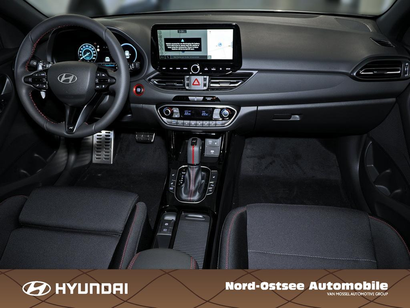 Hyundai i30 FL Kombi N Line Panoramadach — photo 12
