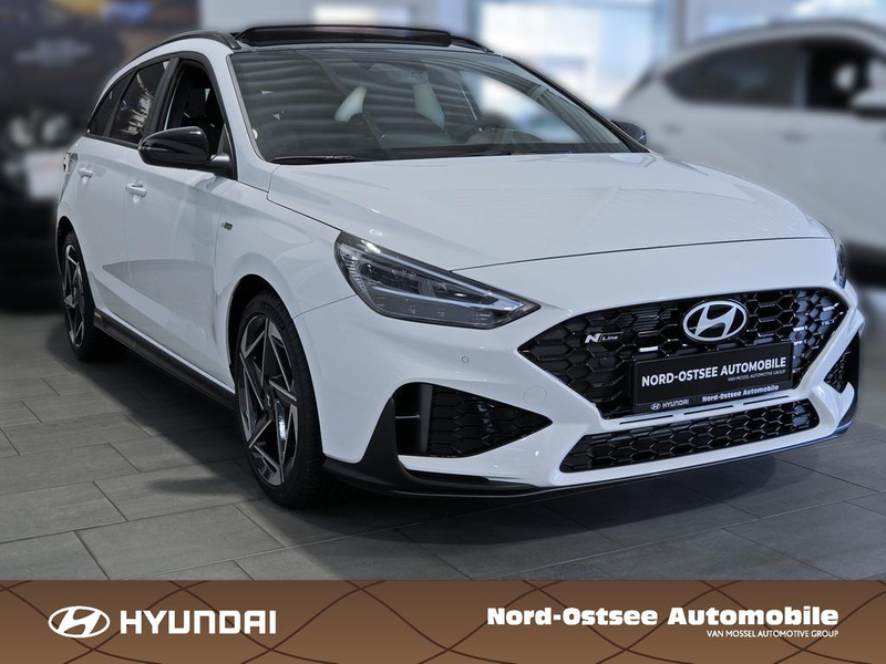 Hyundai i30 FL Kombi N Line Panoramadach — photo 3