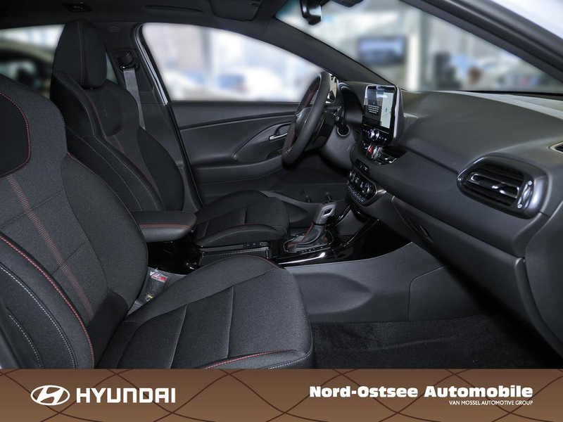 Hyundai i30 FL Kombi N Line Panoramadach — photo 11
