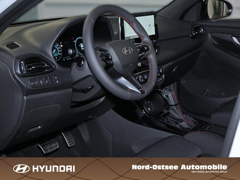 Hyundai i30 FL Kombi N Line Panoramadach — photo 7