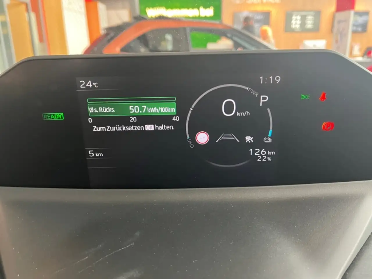 Toyota bZ4X Touring FWD Teamplayer -sofort- 16