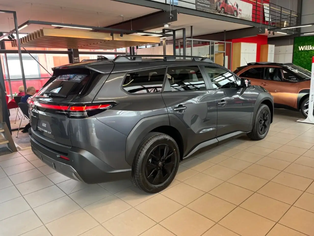 Toyota bZ4X Touring FWD Teamplayer -sofort- 4