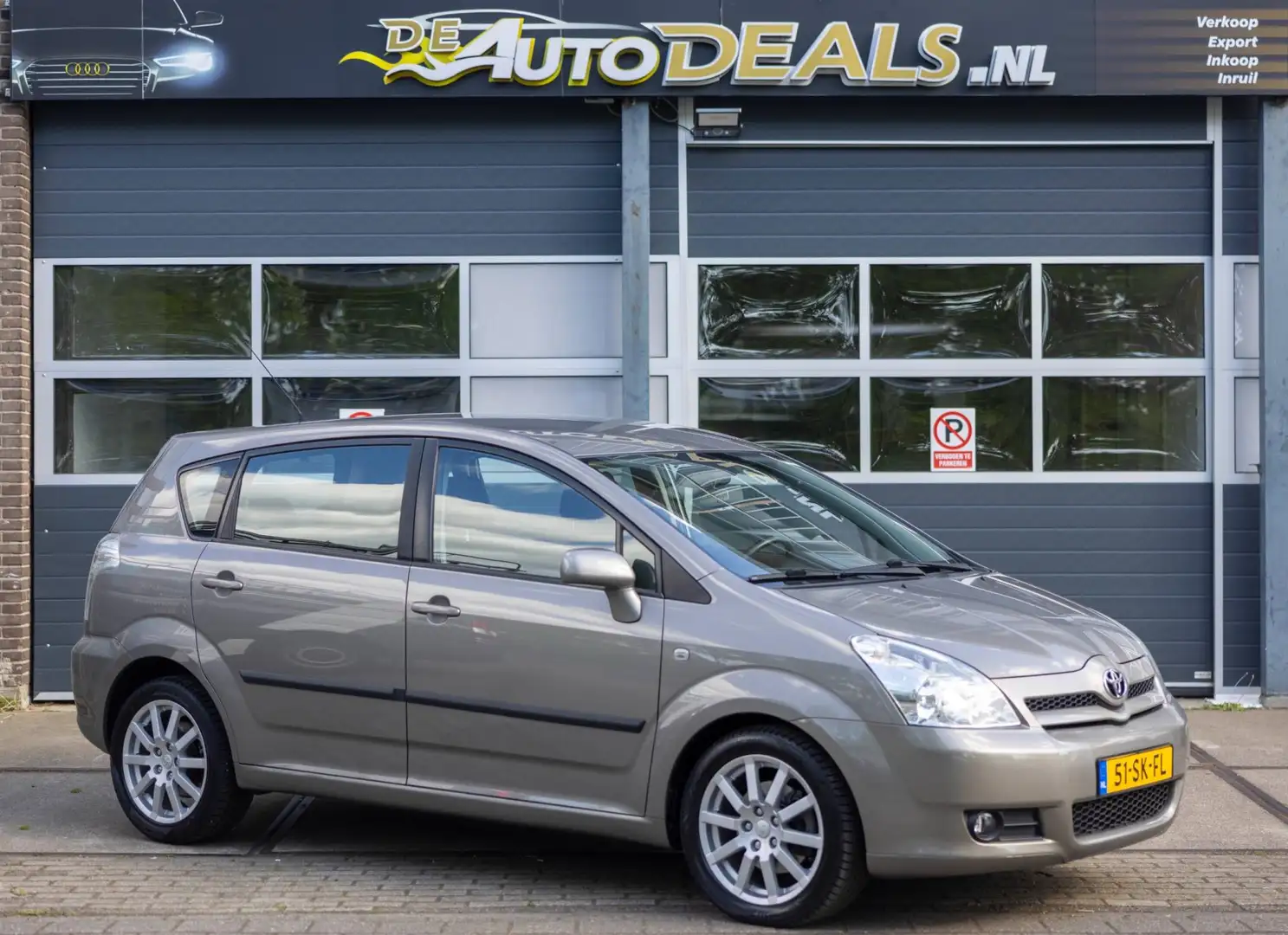 Toyota Verso 1.8 VVT-i Sol Climate Control Camera Cruise Contro Bej - 2