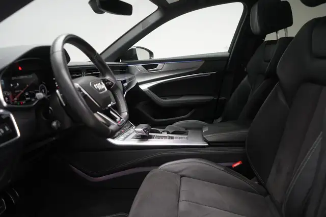 Audi A6 view 9