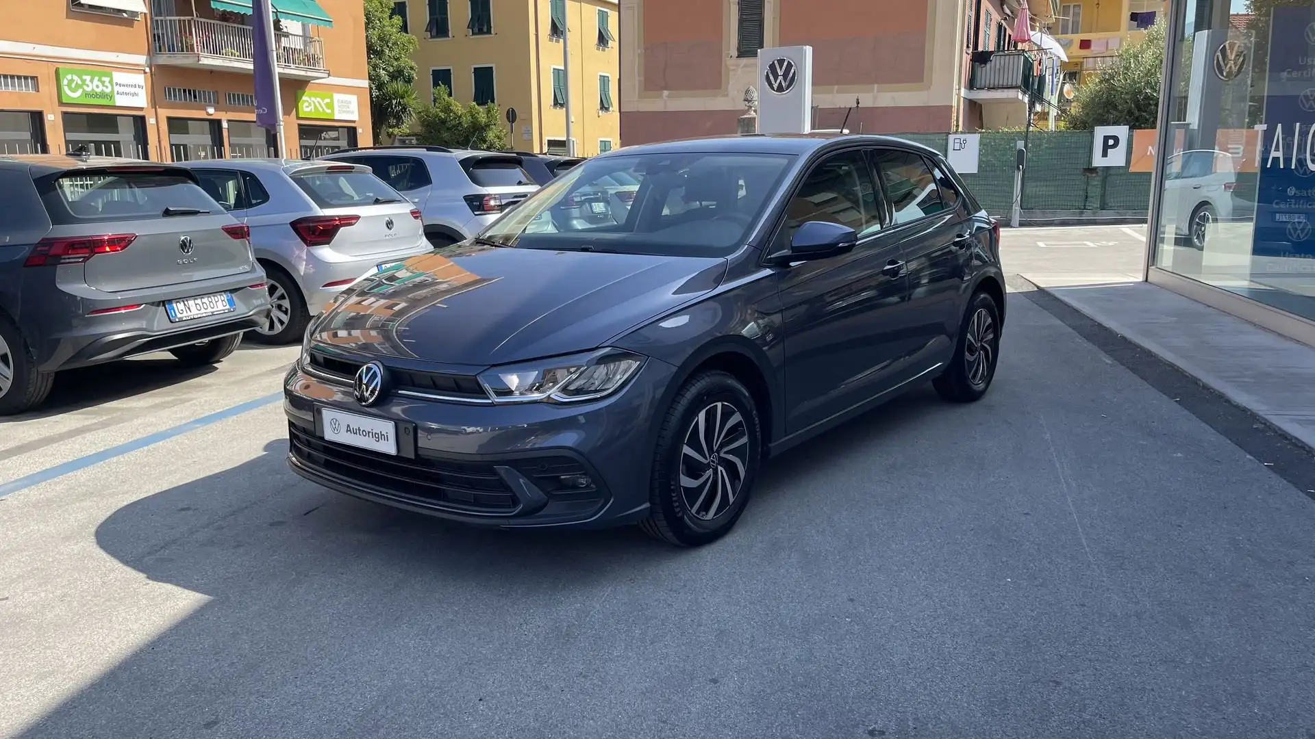 Volkswagen Polo 1.0 TSI Life Zwart - 1