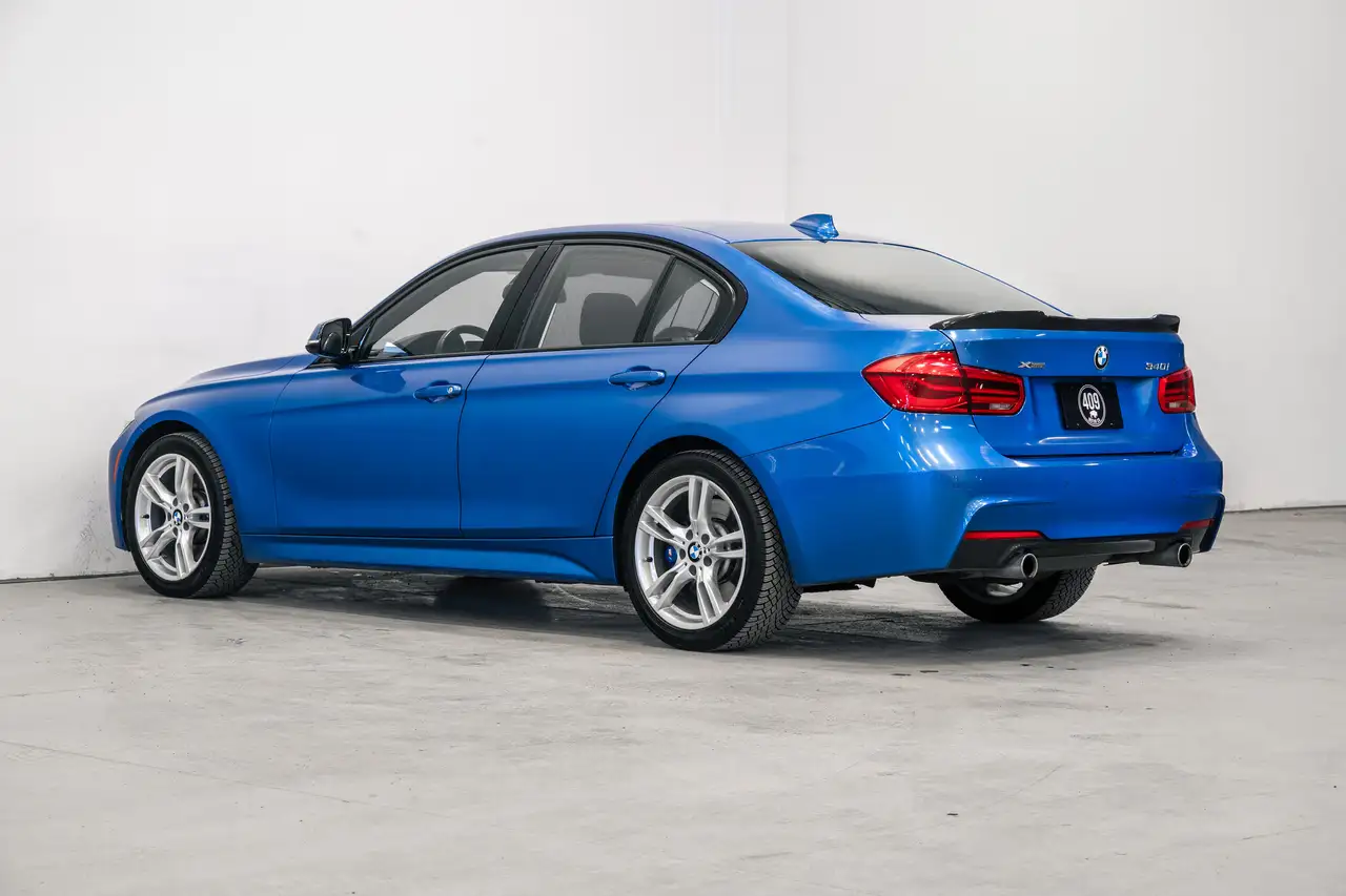 BMW 3 Series снимка BMW 3 Series