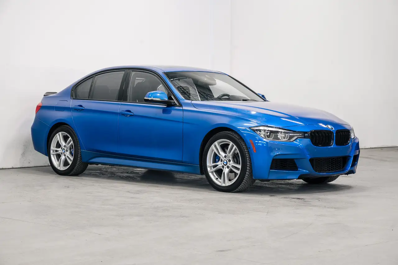 BMW 3 Series снимка BMW 3 Series