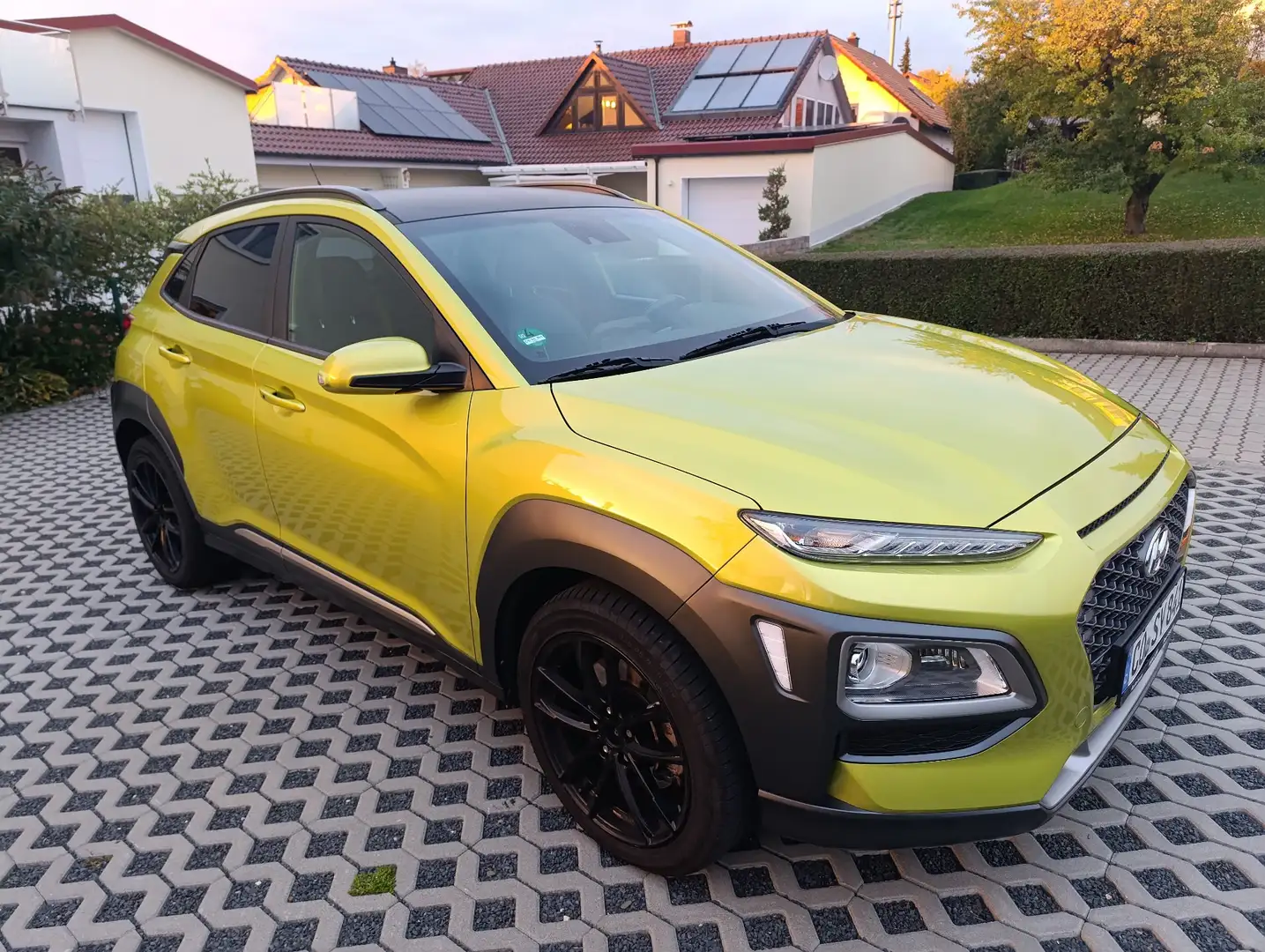 Hyundai KONA 1.6 T-GDI DCT 4WD Style Gelb - 2