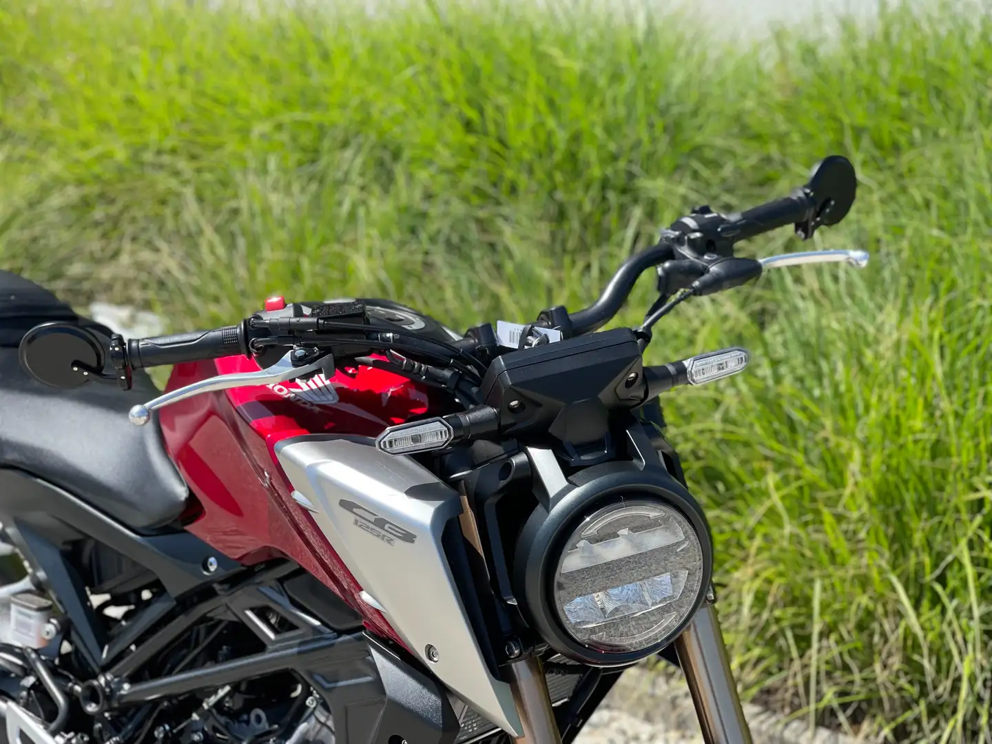 Honda CB 125 R Rood - 2
