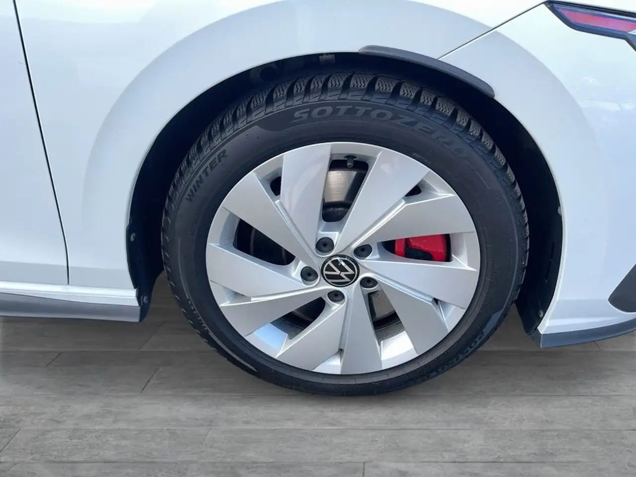 Volkswagen Golf GTI 2.0 Pano Navi Matrix 19Zoll DSG 8