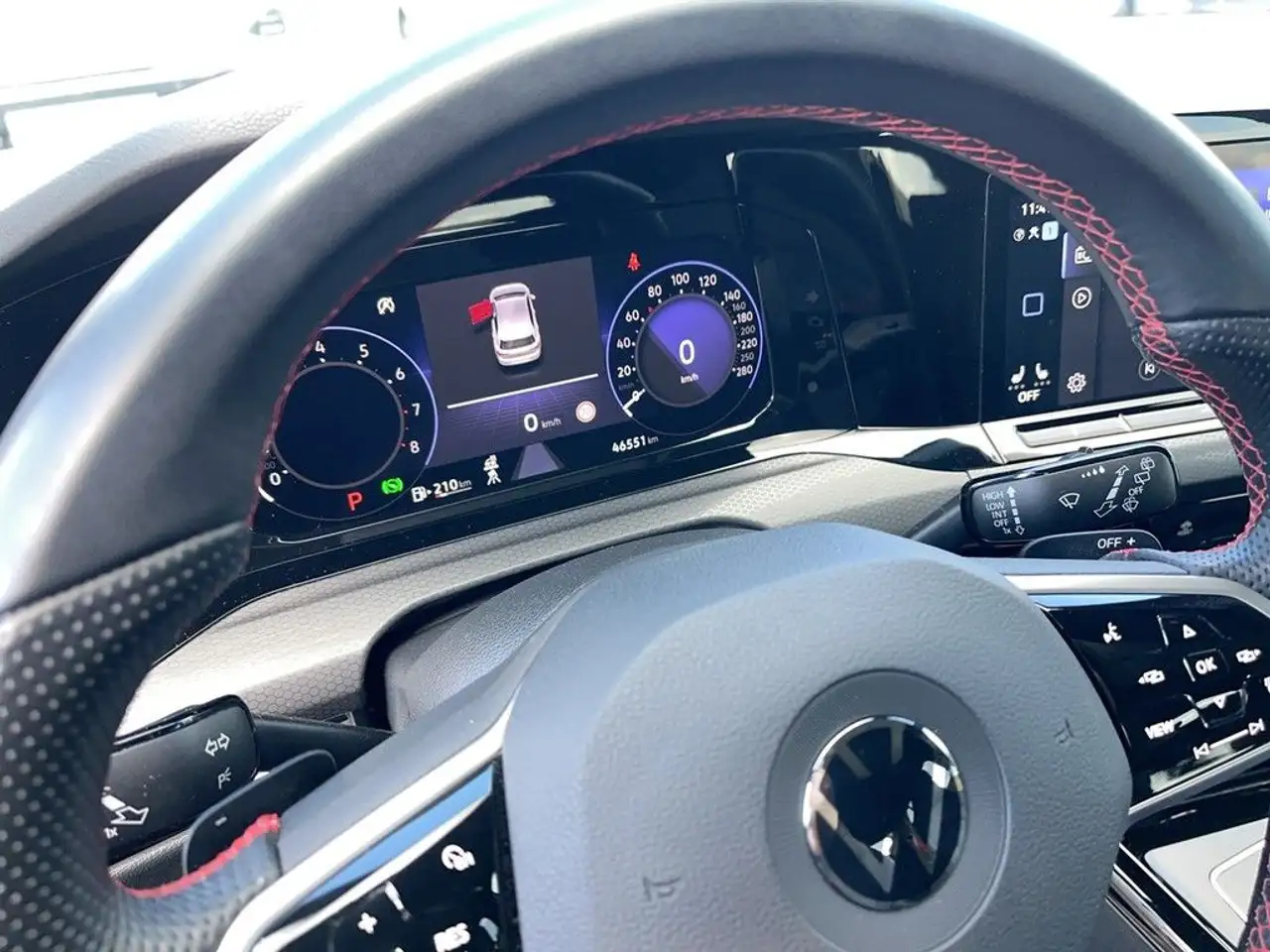 Volkswagen Golf GTI 2.0 Pano Navi Matrix 19Zoll DSG 11
