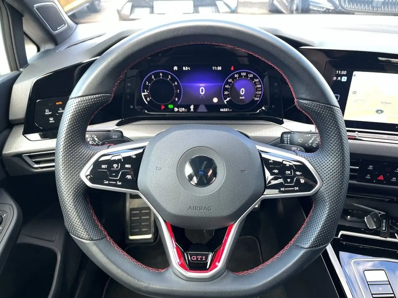 Volkswagen Golf GTI 2.0 Pano Navi Matrix 19Zoll DSG 16
