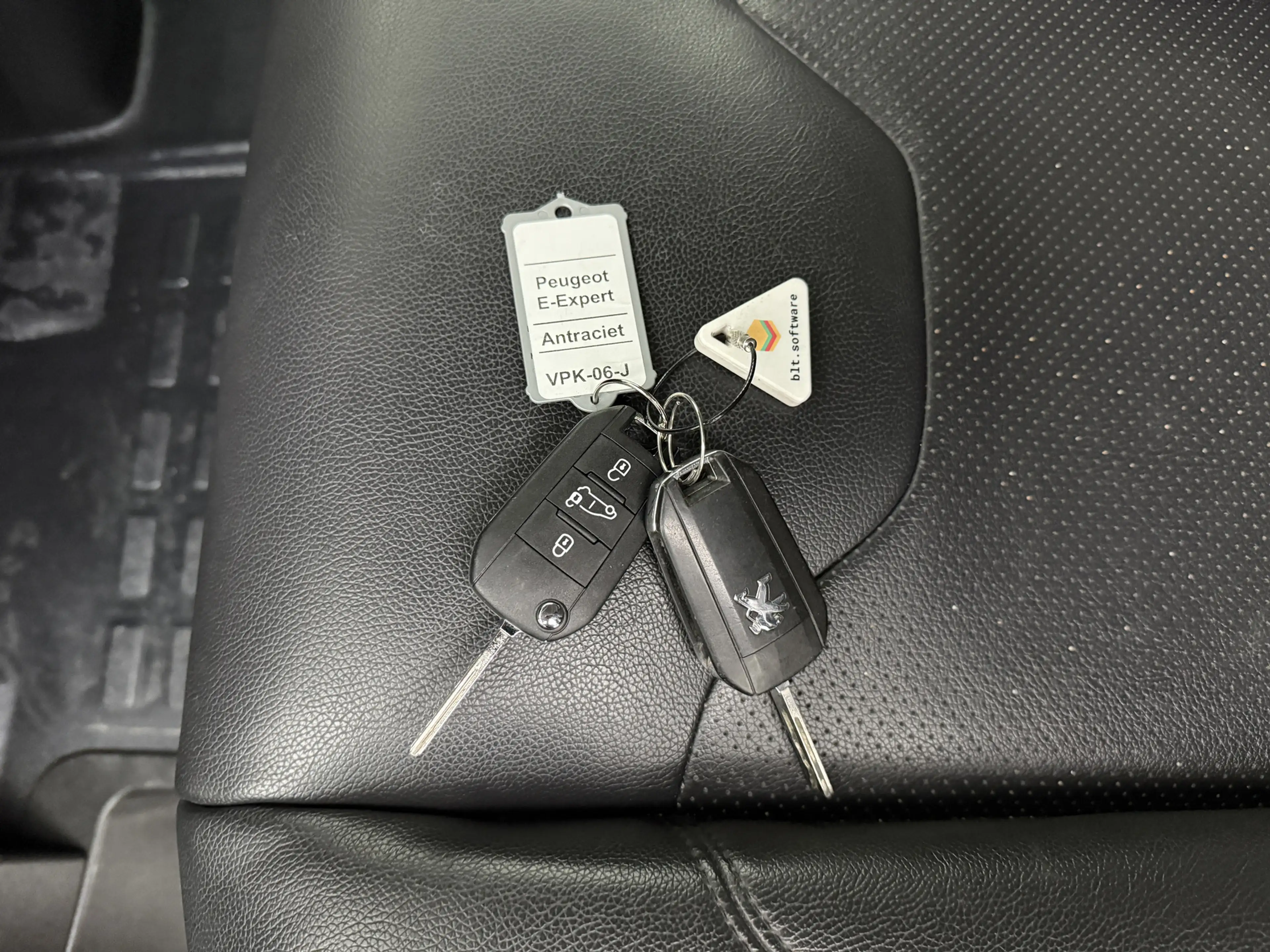 Peugeot e-Expert Lang Premium 75 kWh | Elektrisch | SOH 87,8% | Mul — photo 5