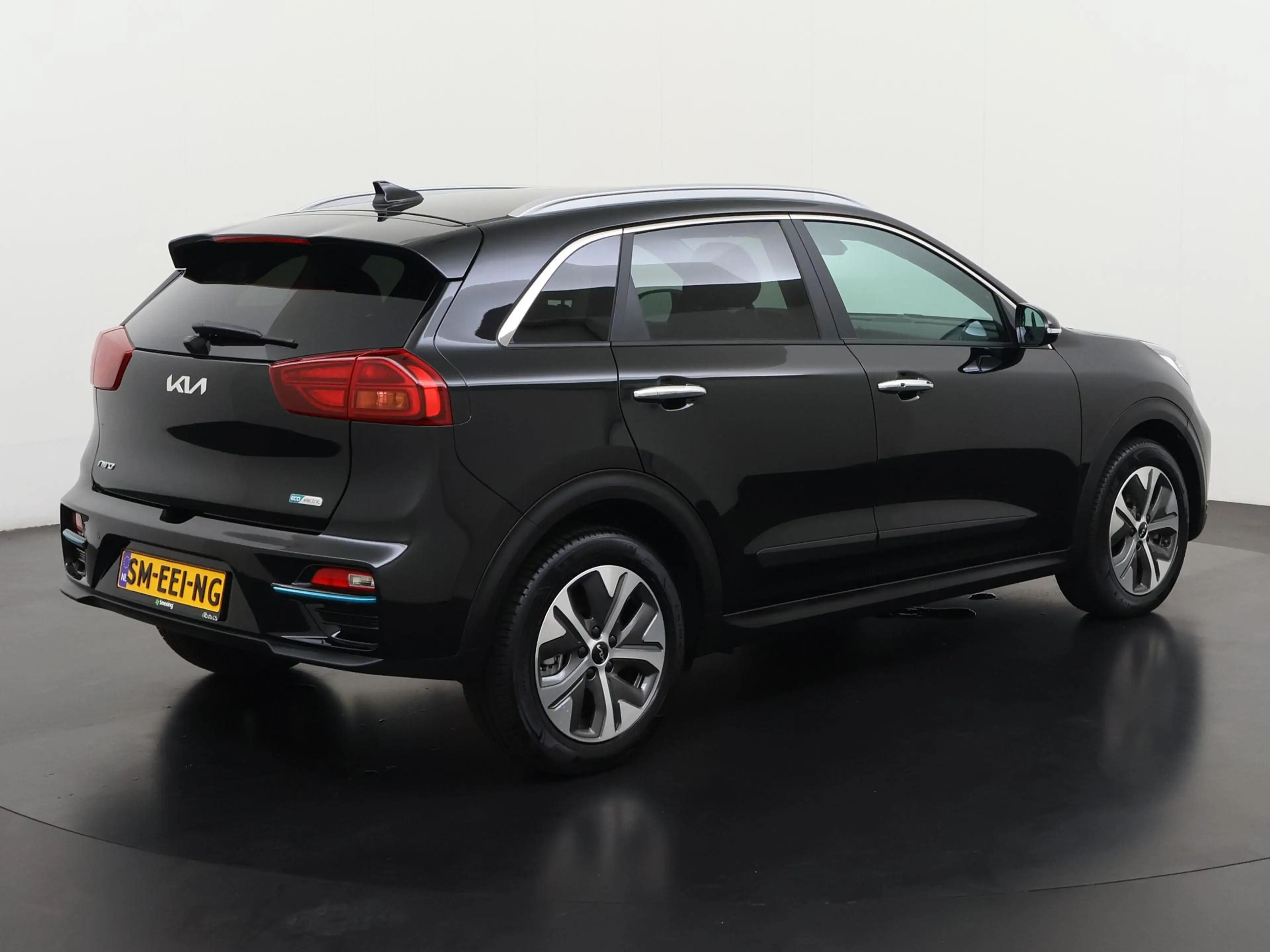 Kia e-Niro 64 kWh | 3 Fase | Leder | Stuurverwarming | Zondag — photo 4
