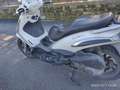 Piaggio Beverly 300 Boueter Wit - thumbnail 2